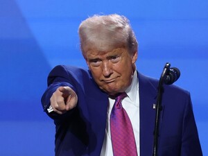 Розмову Трампа й Путіна завершено. Путін заговорив про ймовірну мирну угоду з Україною