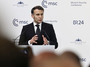 Макрон: Чую деяких лідерів, які закликають Україну прийняти поразку. Це велика стратегічна помилка