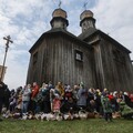 Гаївки, гарні кошики й освячені собаки. Як святкували Великдень у Києві. Фоторепортаж