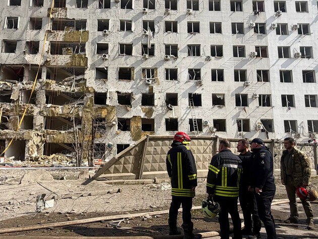 Армія РФ уранці вдарила по ринку й порту в Одеській області. Є влучання й постраждалі