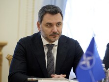 Україну хочуть позбавити унікального історичного шансу, який випадає раз на 100 років
