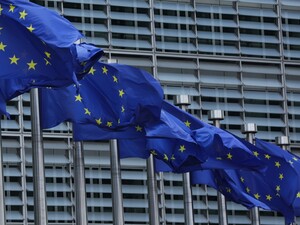 ЄС запустив фінальну процедуру для кредиту Україні на €90 млрд