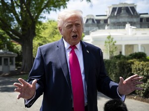 Трамп заявив про продовження режиму припинення вогню з Іраном на прохання Пакистану