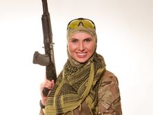 Аміна Окуєва: одеситка, чеченка, хірург, снайпер