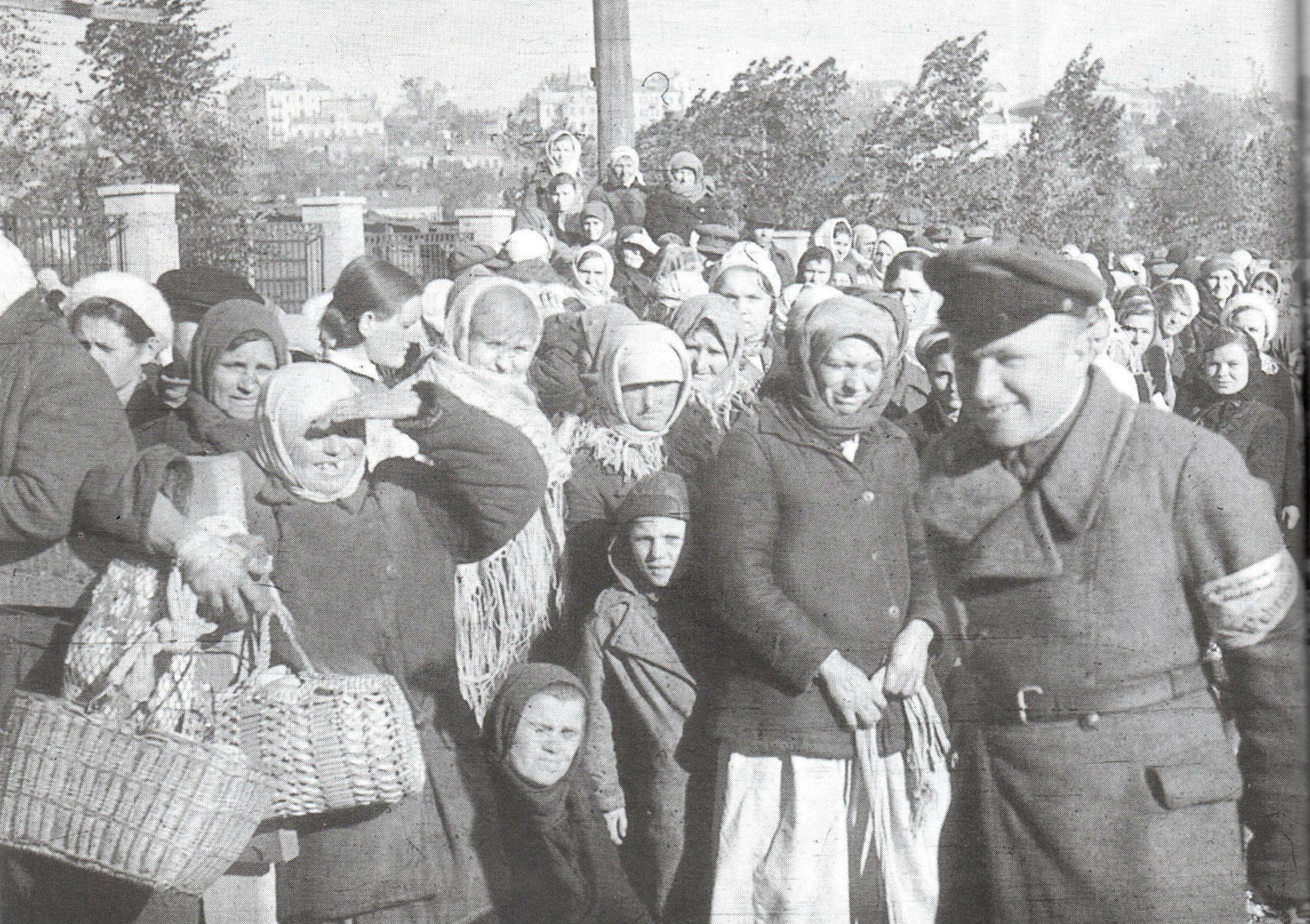 Полицай